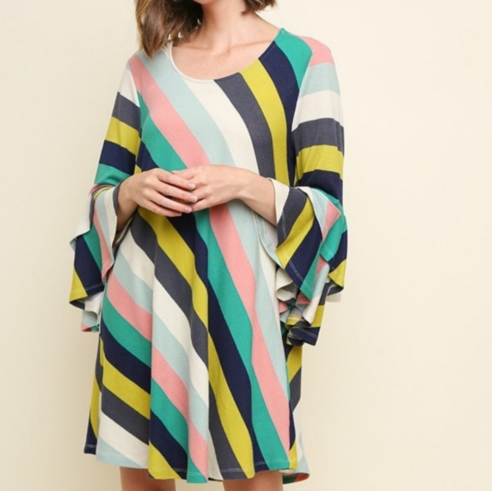 UMGEE Tiered Ruffle Sleeve Dress Sz L